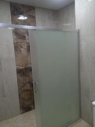 azadliq ev: 8-ci mikrorayonda kirayə mənzil təqdim olunur. 2 otaqlı, 95 kv m geniş — 9