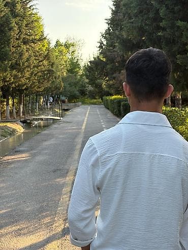Ofisiant, Kişi, 17 yaş, 1 ildən az təcrübə lalafo.az -da Ofisiant, Kişi, 17 yaş, 1 ildən az təcrübə