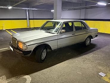 doblo satışı: Mercedes-Benz W123: 2.4 l | Sedan — 4