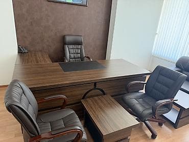 agac: Ofis mebel dəsti Tərkibi: - Direktor masası – geniş iş səthi, yan və — 2