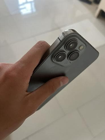 экран: IPhone 13 Pro, Space Gray — 3