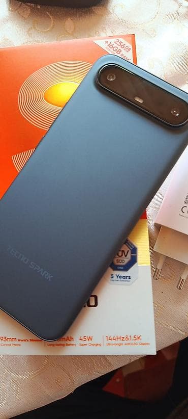 data modem sim card: Tecno Spark, 256 GB, Zəmanət — 6