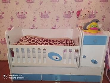 ucuz gullər: Oğlan və qız üçün, İşlənmiş, Dördbucaq, Beşik, Dəstsiz, Matras ilə, Yellənmə mexanizmsiz — 1