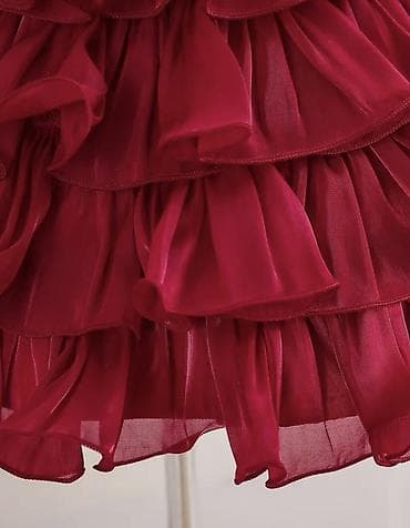 yay donu: 1-2 yaş . Yeni kimi 1 defe geyinilib b Uşaq üçün mərasim paltarı – — 5