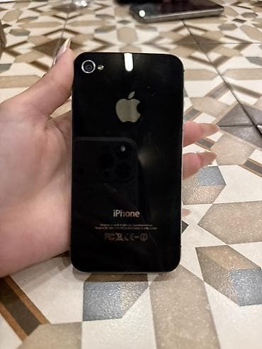 phone 4s: IPhone 4S, Qara — 6