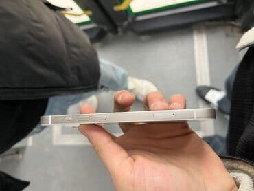 Бытовая техника: IPhone 13, Белый, Face ID — 4