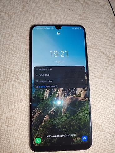xbox series s disk: Samsung Galaxy A50, Barmaq izi, İki sim kartlı, Face ID — 1
