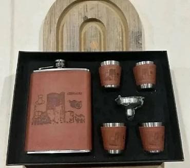 Dəri örtüklü metal ciblkasa dəsti - Tərkib: 1 ədəd ciblkasa (flakon) — 4