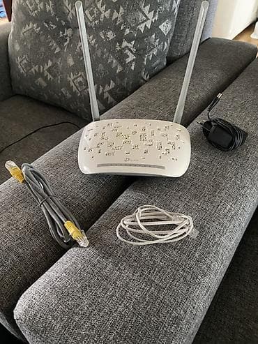 Masaüstü kompüterlər və iş stansiyaları: TP-Link TD-W8961N Wireless N ADSL2+ Modem Router Xüsusiyyətlər: - — 1