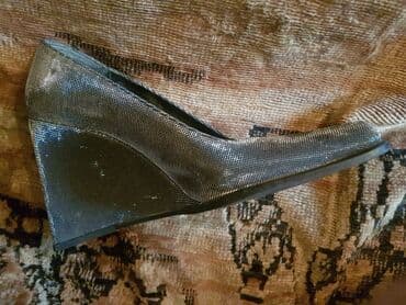 женские шлепанцы на каблуке: Туфли, Размер: 35, цвет - Серебристый, Б/у — 1