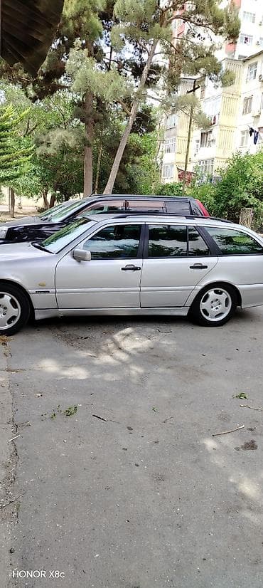 Mercedes-Benz C-Class: 1.8 l | 2000 il Universal