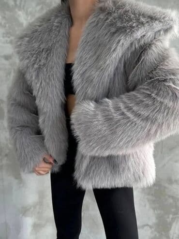 BMW: Boz rəngli süni xəz qadın pencəyi - Model: qısa kəsim, rahat — 3