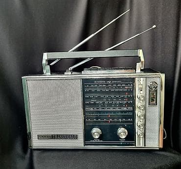 Radio Sanyo Transworld, 18H-815.
İşləir.FM yoxdu. Super vəziyətdə lalafo.az -da Radio Sanyo Transworld, 18H-815.
İşləir.FM yoxdu. Super vəziyətdə