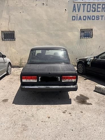 e 3 2: TƏCİLİ SATILIR Maşının xırda para işləri var. Mator (yeni yığılıb) — 9