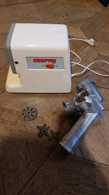 Ət çəkən maşın Geepas