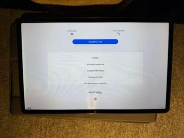 Kompüter və noutbuk aksesuarları: Honor Pad X9 LTE

Ela veziyyetde. 
Keys hediyye — 4