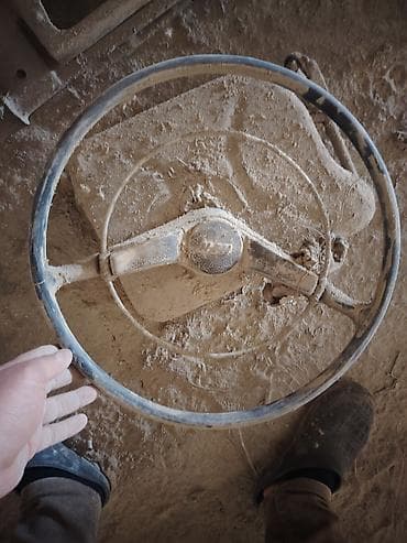 opel suret qutusu: Antikivar Moskoviç 1959, Baba Maşinimizdi 0 - dan bizde olub Öz Rulu — 4