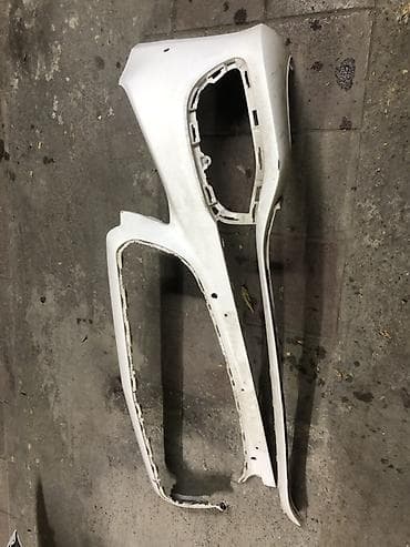 Ban, Kuzov hissələri: Ön, Mercedes-Benz Mercedes benz w213 qabaq bufer, 2017 il, Almaniya, Ünvandan götürmə — 1