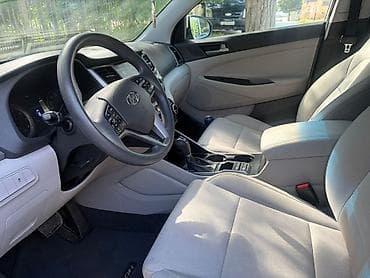 Nəqliyyat: Hyundai Tucson: 2 l | 2018 il Krossover — 8