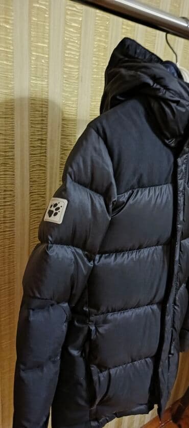 утепленные спортивные костюмы: Qara rəngli qış gödəkcəsi – Jak Wolskin (loqosu ön hissədə) — 2