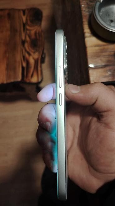 kontakt home note 7: Honor 8C, 256 GB, rəng - Gümüşü, Qırıq — 7