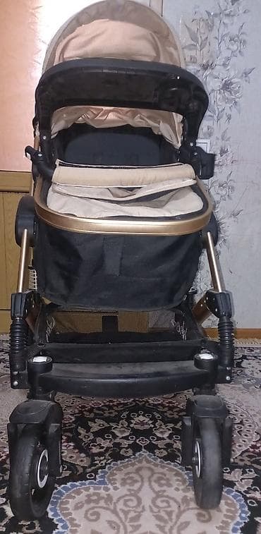 Klassik gəzinti arabası