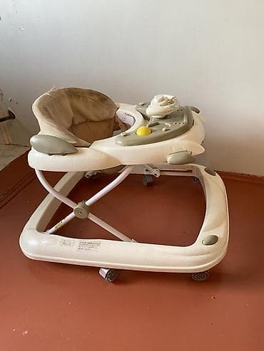 tibbi alət: Uşaq gəzdirəni (walker) - Rəng: krem və açıq yaşıl - Yumşaq oturacaq — 2