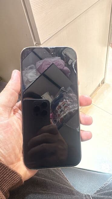 world telecom iphone 11 pro: IPhone 16 Pro, 128 GB, Qızılı, Zəmanət, Face ID, Sənədlərlə — 3