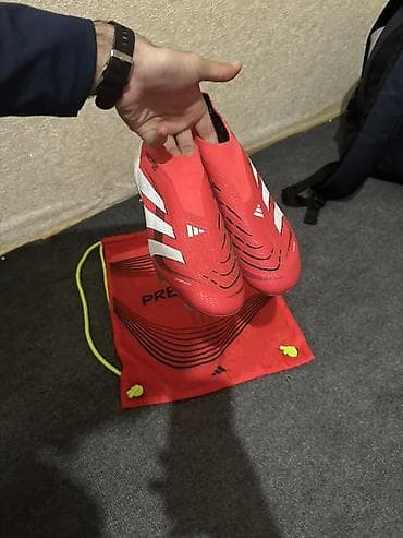 idman forma: Butslar Adidas, Ölçü: 42, İşlənmiş — 2