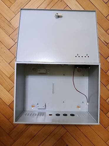 3 birinde printer: Metal kabinet – UPS/qida bloku üçün divardan asılan korpus - — 2