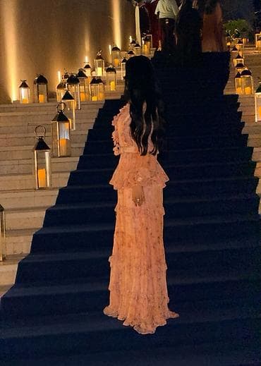 Məhsul: Qadın gecə/ziyafət geyimi Lasvegas magazasindan 500 azna