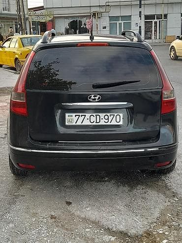 i30: Hyundai i30: 1.6 l | 2008 il Universal — 5