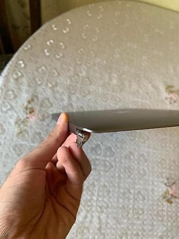 Apple MacBook: Salam. a2337 M1 Macbook air ekranı.Ekran özü xarabdır.LCD — 3