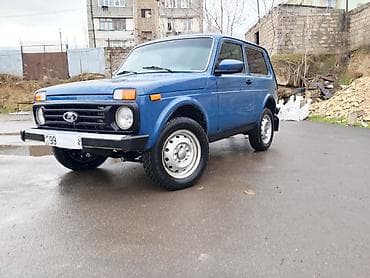 VAZ Lada Niva 3qapı, mavi rəng, klassik kuzov Texniki xüsusiyyətlər