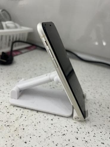 iphone 8s plus: IPhone 11, Ağ, Face ID — 6
