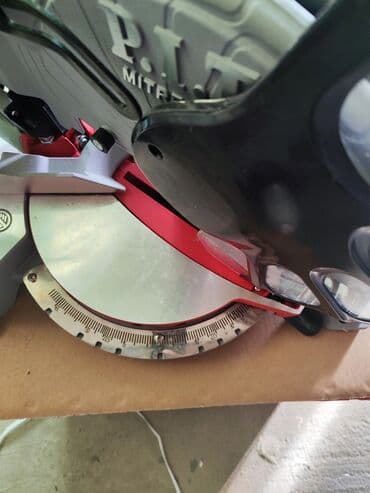 P.I.T. PCM255-C göncü (miter) mişar Xüsusiyyətlər: - Güc: 2000 W -