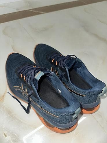 krasovka: ASICS Gel-Hyperion kişilər üçün qaçış krossovkaları. Ideal veziyyetde! — 2