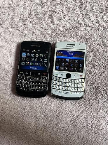 galaxy s8 tablet: Blackberry Bold 9780 — 4