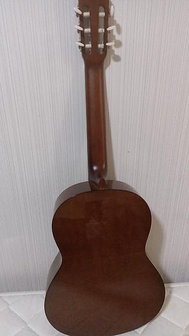 tornado gitara: Klassik gitara, Yamaha, İşlənmiş, Pulsuz çatdırılma — 2