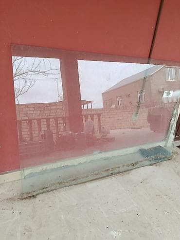 evde qal wekiller: Yeni Pəncərə şüşəsi, Еni: 135 sm, Uzunluğu: 205 sm — 1