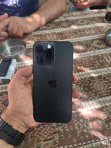 apple m1: IPhone 14 Pro Max, 256 GB, Qara, Simsiz şarj — 6
