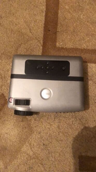 retro televizor: Portativ Proyektor — 1