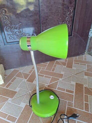 Projektorlar: Lampa 10 manat — 3