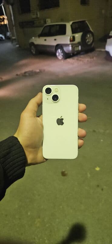 iphone 13 nece manatdir: IPhone 13, Ağ, Face ID — 4