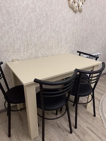 Mətbəx üçün, Yeni, Açılmayan, Dördbucaq masa, 4 stul