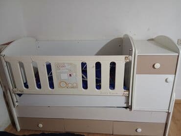 Bağ, çöl mebeli: Oğlan və qız üçün, İşlənmiş, Dördbucaq, Beşik, Dəstsiz, Matras ilə, Yellənmə mexanizmsiz — 2