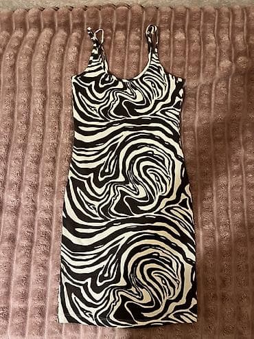 dress: Zebraya bənzər qehveyi-bej dalğalı naxışlı qadın donu. - Kəsim — 1