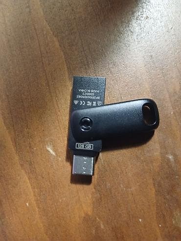 Flash kart Sandisk, 128 GB, USB type C, Yeni