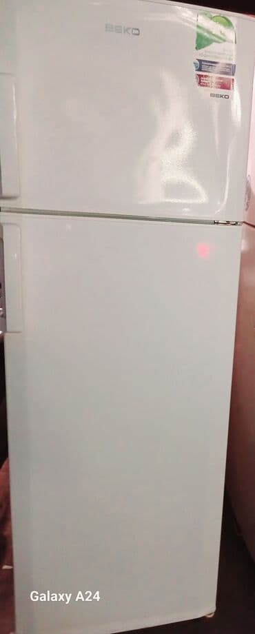İşlənmiş 2 qapılı Beko Soyuducu Satılır, rəng - Ağ, Təkərli