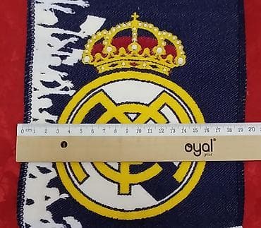 demir sac: Real Madrid azarkeş şərfi - Rənglər: tünd göy–ağ zolaqlı dizayn - — 7